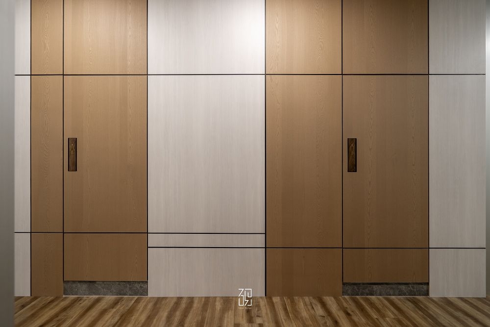 -辦公室廁所